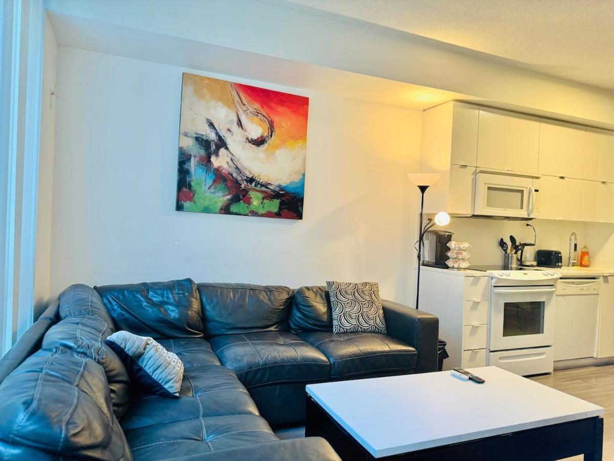 Kingbed & Bunkbed & Terrace Apartment Toronto Exterior photo